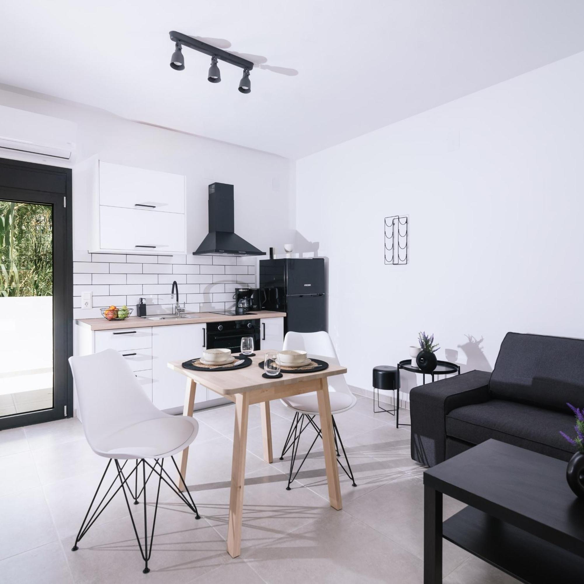 Utopia Luxury Apartment *